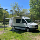 Reachervan